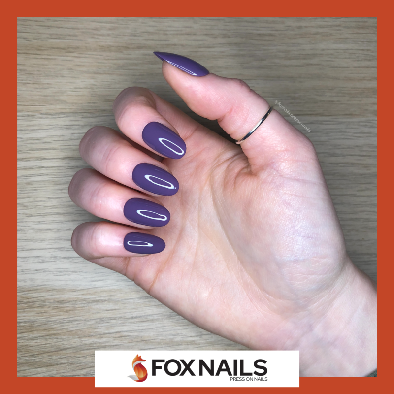 faux ongles violet