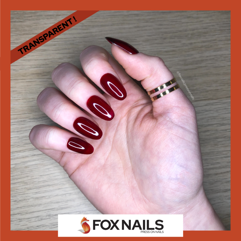 faux ongles rouge transparent