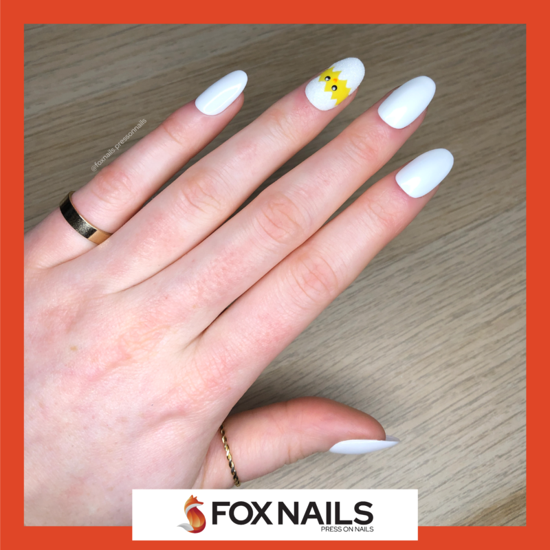 faux ongles poussin