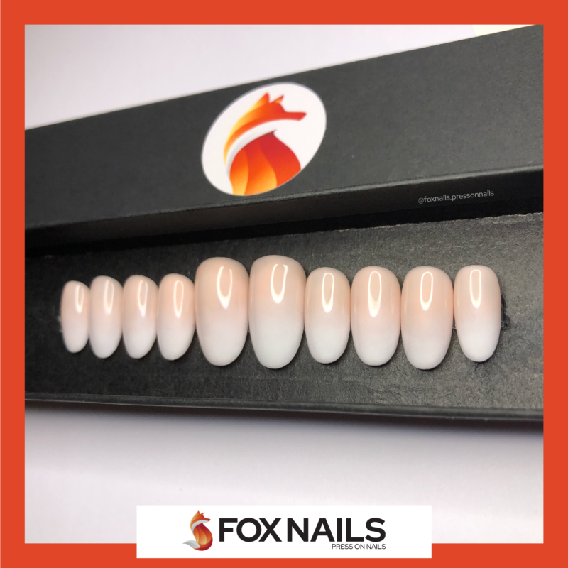 faux ongles baby boomer