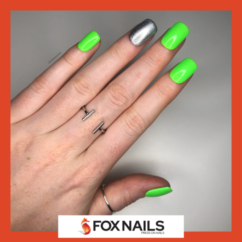 Faux ongles verts